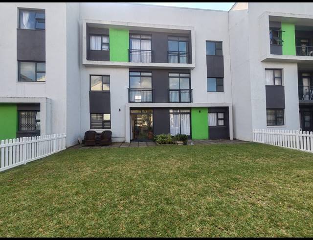 1 BEDROOM FLAT TO LET IN CALEDON ESTATE
